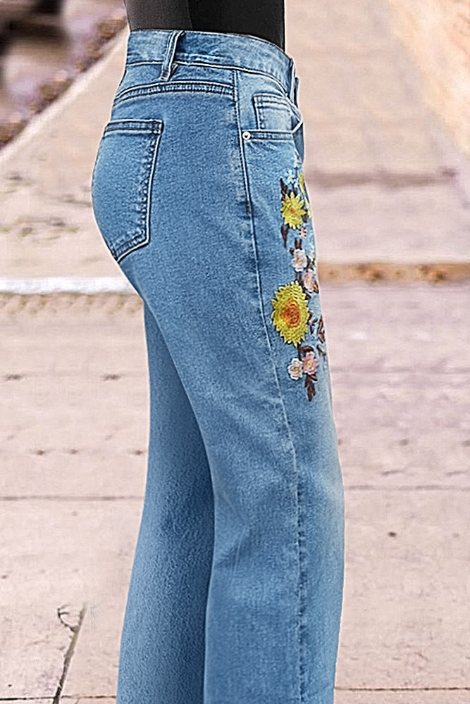Wash Floral Embroidery Mid Rise Straight Leg Jeans