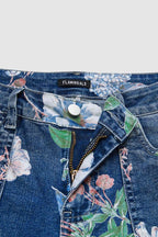 Allover Floral Print Patch Pocket High Rise Straight Leg Capri Jeans