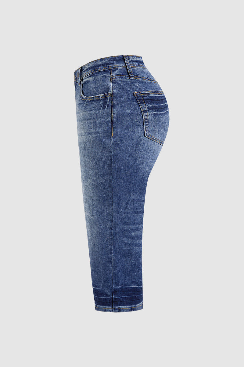 Wash Mid Rise Straight Leg Capri Jeans