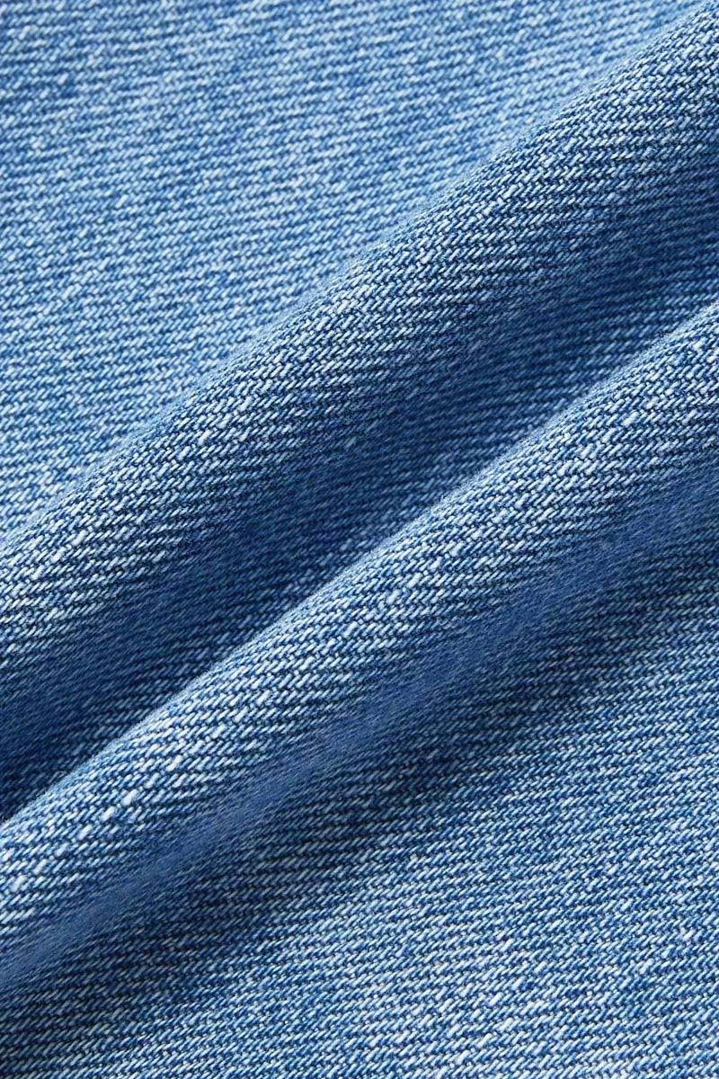 Wash Ripped Raw Hem Mid Rise Crop Jeans