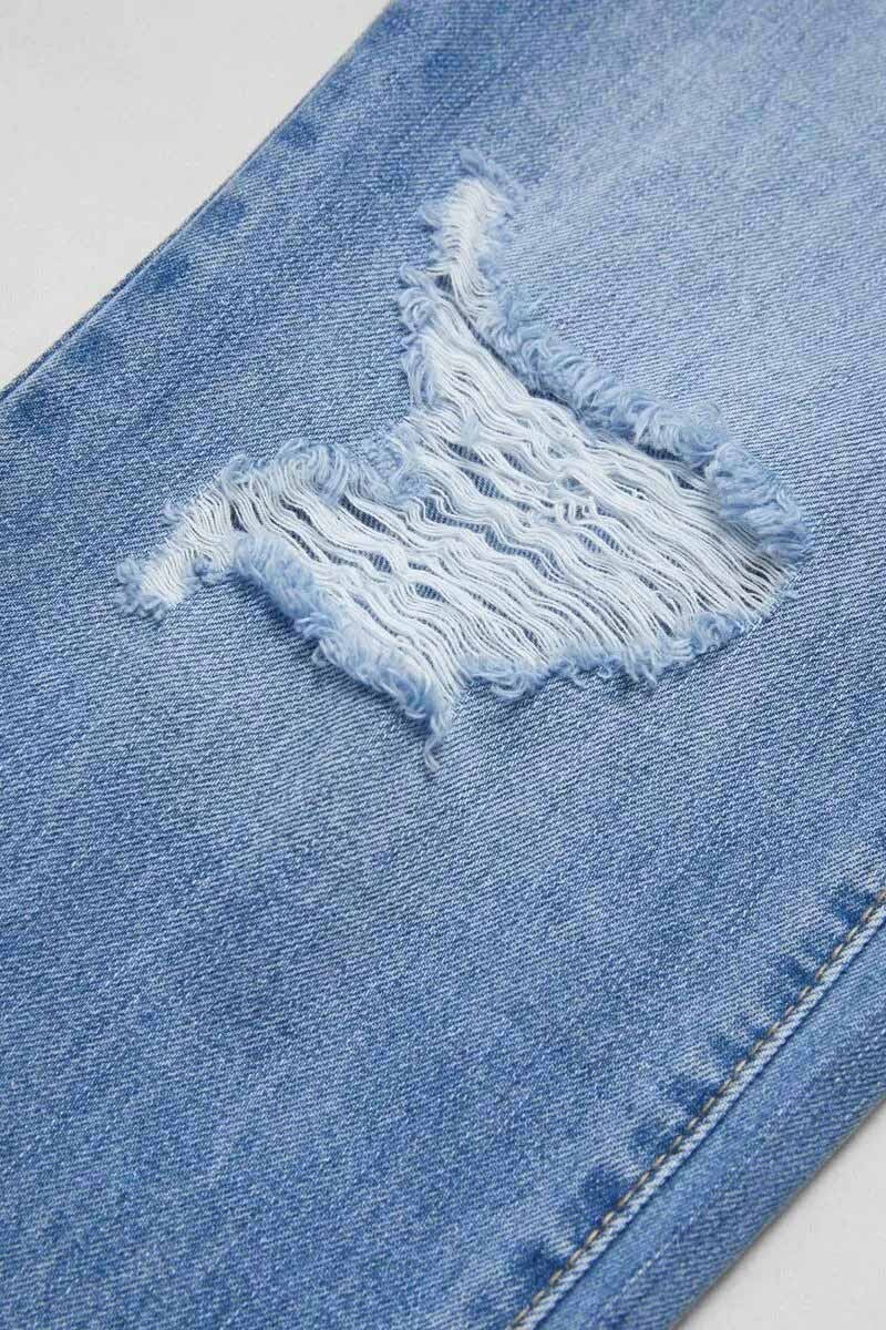 Wash Ripped Raw Hem Mid Rise Crop Jeans