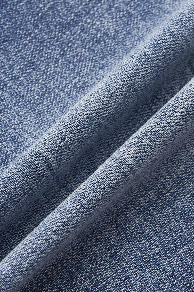 Wash Mid Rise Straight Leg Capri Jeans